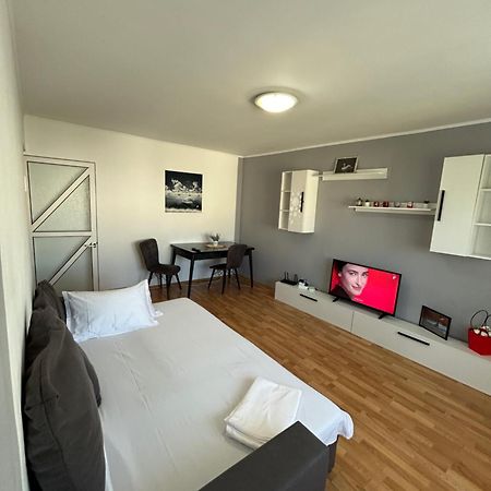 Sj Apartment 툴체아 외부 사진